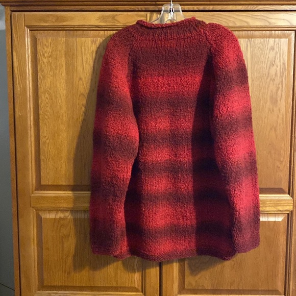 The Sweater Venture Handmade Wool Sweater. - Picture 4 of 4